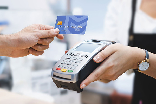 Почему лучше расплачиваться безналичным расчетом Почему лучше расплачиваться безналичным расчетом